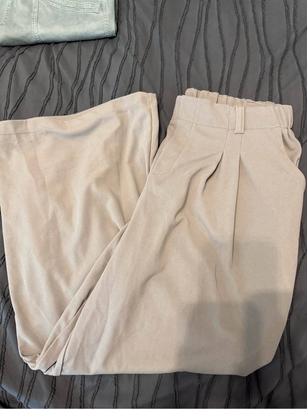 2 pairs Halara wide leg waffle pant - Picture 2 of 2
